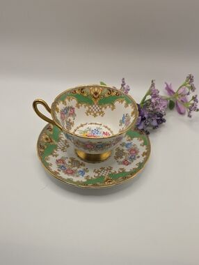 Shelley Teacup And Saucer In Sheraton Pattern- Floral Green And Gold